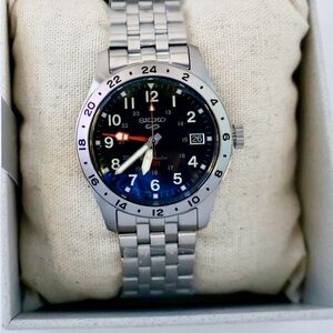 Seiko Silver Watch with Black Dial